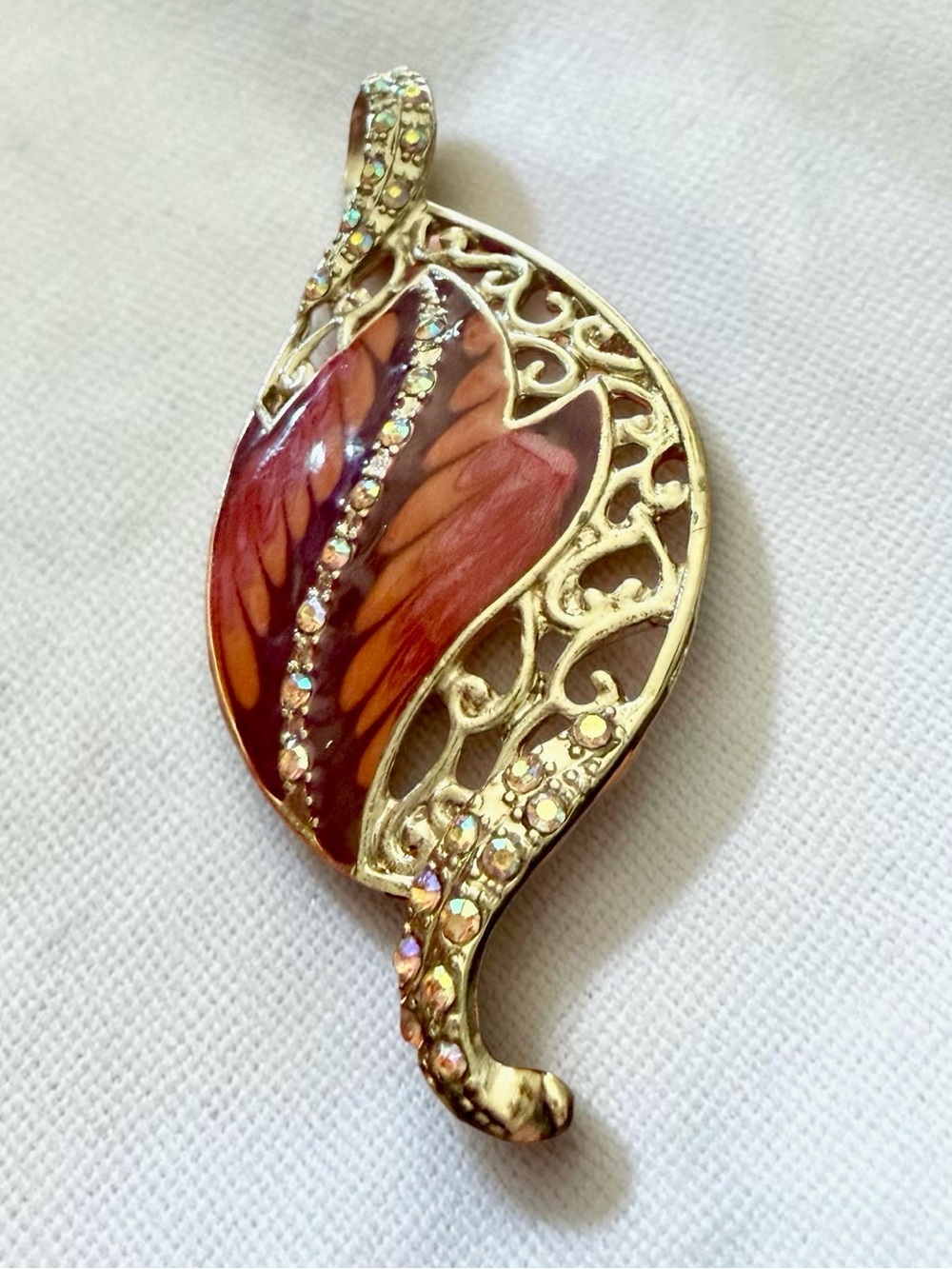 Vintage Gold-Tone Red & Orange Leaf Pendant Rhinestones – Filigree Statement